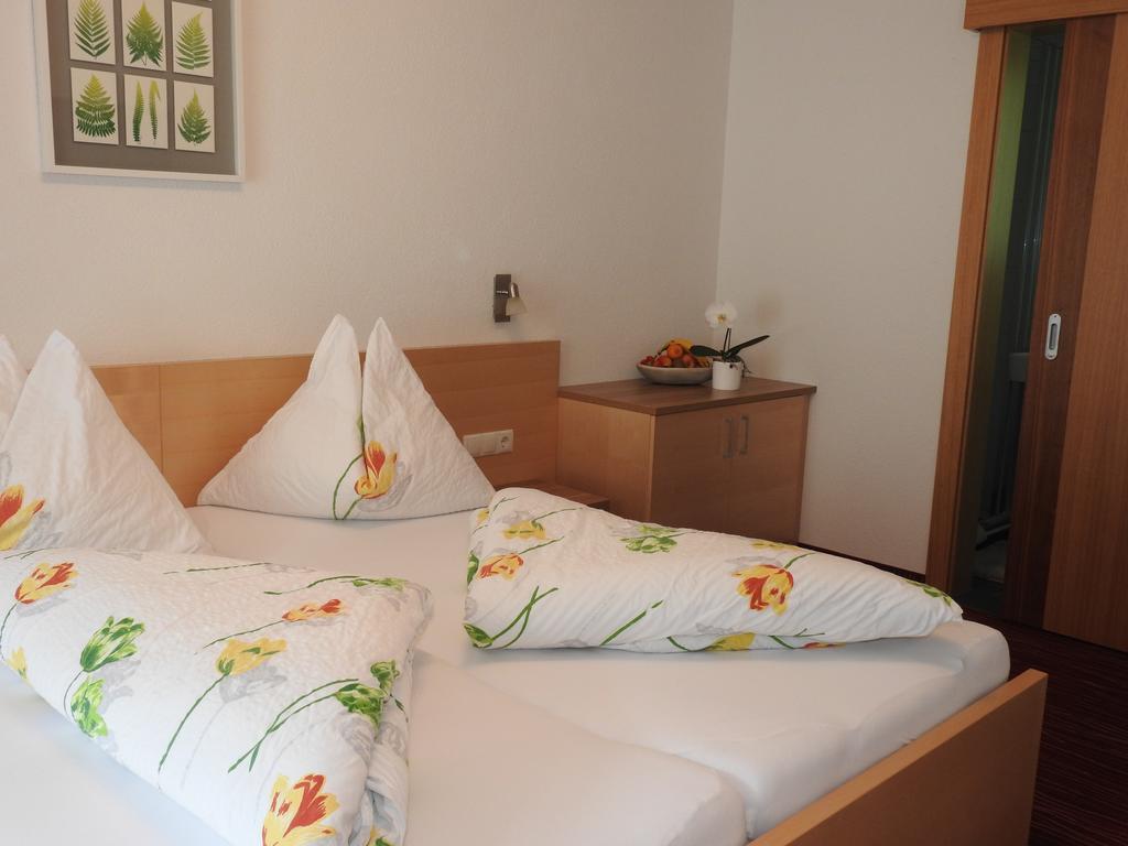 Double Room,412247775:JPEG